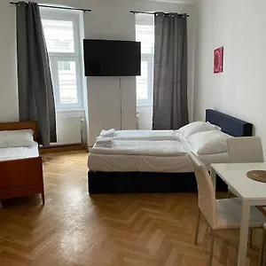 Hotel Easybook-in