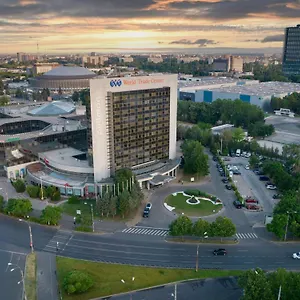 https://pullman-bucharest-world-trade-center.bucharesthotelsnow.com