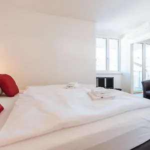 Mainstation - 10 Minutes To Citycenter - With Aircondition Viena