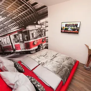 Deluxe Vienna