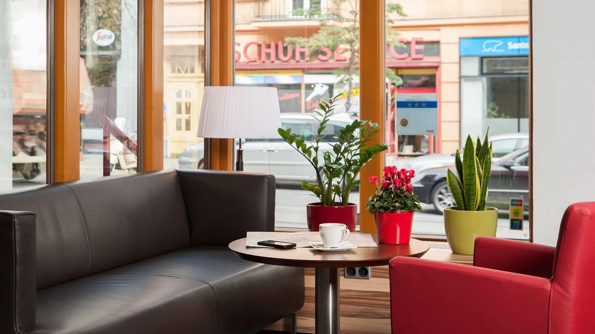 Hotel Lucia Βιέννη 3*,